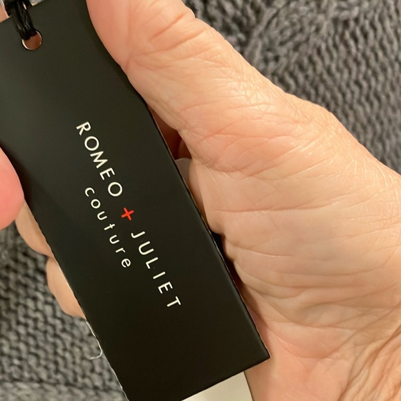 Gray Knit Poncho with Fringe - Picture 2 of 3